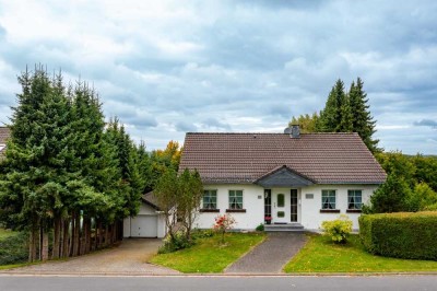 Freistehendes Einfamilienhaus in idyllischer Hanglage mit großem Grundstück in Monschau-Rohren