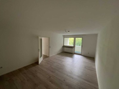 ++ Geräumige 3-Zimmer-Wohnung mit Balkon auf dem Mittelrain in Heidenheim! - Ab sofort verfügbar!++