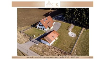 Schmuckstück - liebevoll renoviertes Landhaus in sonnenverwöhnter Alleinlage