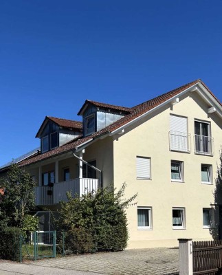 Sonnige Dachgeschoßwohnung in zentraler Lage