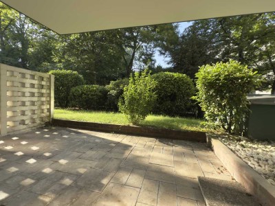 Westend: Ruhig gelegene 2-Zimmerwohnung mit Terrasse und Tiefgaragenstellplatz