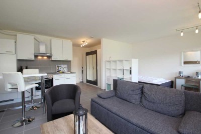 Voll möbliert!
Unbeschwert einziehen und sich wohlfühlen...