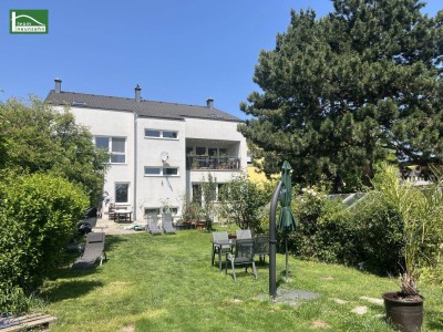 Neubau BJ 2009, Mehrfamilienhaus mit 2 bis 4 Wohnungen (über je 90m² ), einem Büro im EG mit 3,20 Raumhöhe, voll unterkellert mit FB-Heizung und RH von 2,85 Meter. Aufstockung &amp; Zubau möglich!