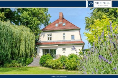 Stilvoll sanierte Villa auf Parkgrundstück - Einziehen und Wohlfühlen!