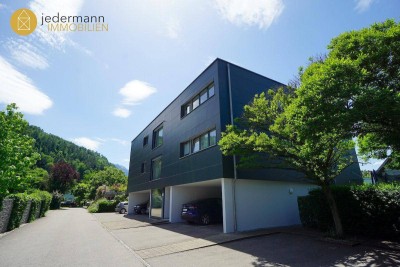 GISINGEN: Exklusive 174m², DACHGESCHOSS, 2 Badezimmer!