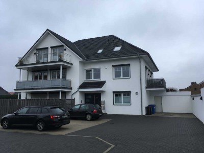 Exklusive 3-Raum-Penthouse-Wohnung mit luxuriöser Innenausstattung mit Einbauküche in Langwedel