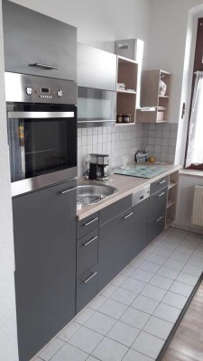 2 Zimmerwohnung mit Einbauküche, Tageslichtbad und Balkon