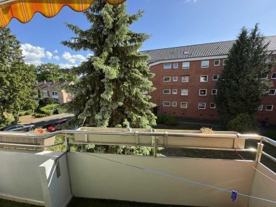 Lichtdurchflutete 3-Z.-Whg. mit Balkon – großzügig, charmant und voller Potenzial -Lübeck-St. Jürgen