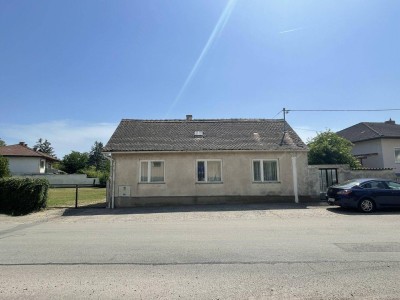 Entzückendes Bauernhaus in Großkadolz – großes Potential für kleines Geld!