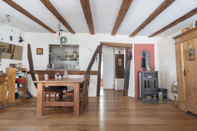 „ Das  ökologisch vollkernsanierte Mehrfamilienhaus in interessanter Lage !„