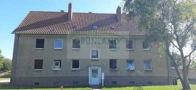 *Zu sanierendes Mehrfamilienhaus mit 7 WE !*
