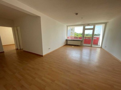 Helle 3-Zimmerwohnung mit Balkon