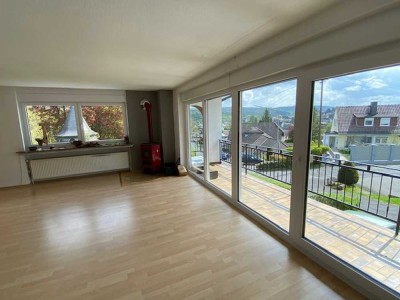 Einfamilienhaus in zentraler ruhiger Gegend mit schöner Aussicht zu verkaufen