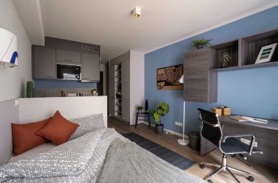 The Fizz Hamburg Altona, 2. Stock richtung Innnhof. ONLY FOR STUDENTS!!