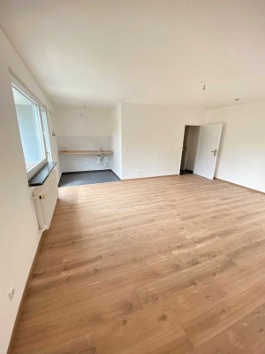 *Großzügige & helle 1-Zimmerwohnung zu vermieten!*