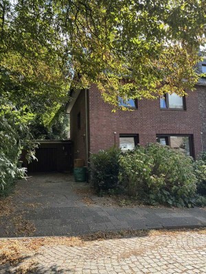 Familiendomizil am Waldrand - Duissern Bestlage