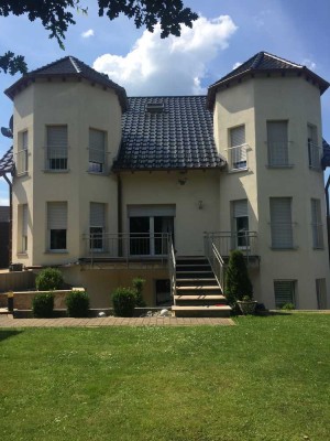 Freundliche und gepflegte 3-Raum-EG-Wohnung mit Balkon und EBK in Dierdorf