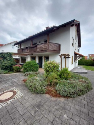 Kapitalanlage & Selbstbezug im EG ab 2026 möglich, Attraktives Mehrfamilienhaus mit Nebengebäude