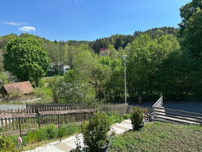 Wohnen und Arbeiten unterm selben Dach - Geräumiges Einfamilienhaus in Aufseß
