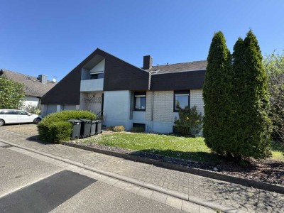 Zuhause mit Perspektive - Zweifamilienhaus in attraktiver Wohnlage