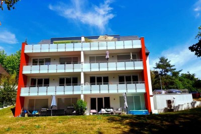 Zentrale Neubauwohnung mit Blick ins Grüne