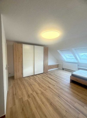 7404 - Möbliertes 1-Zimmer-Apartment in Eggenstein zu vermieten!