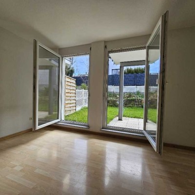 2-Zi. Garten-/Terrassenwohnung, Aufzug, FBH und Carport