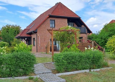 Großzügiges Einfamilienhaus mit Doppel-Garage in Soltau-Harber