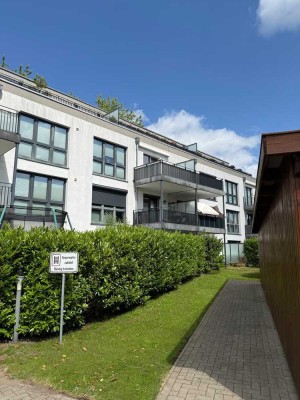 Stilvolle, gepflegte 2-Raum-Wohnung mit EBK in Elmshorn
