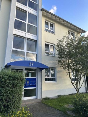 Stilvolle 4,5-Zimmer-Wohnung in Böblingen Diezenhalde mit Balkon, Garage und Kellerraum