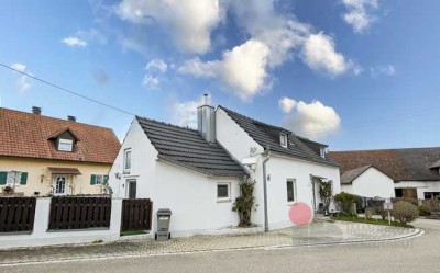 Haus statt Wohnung! ca. 75m² Wohnfläche und 90m² Grundstück. Mit Terrasse.