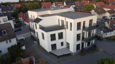Kernsaniertes Mehrfamilienhaus mit Gewerbeeinheit nähe des Ölpersees