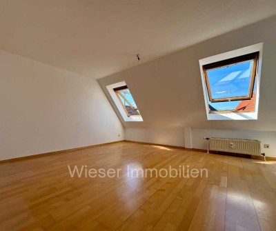 Helle 4,5 Zimmer-Maisonette-Wohnung