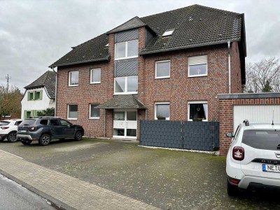 Schöne Dachgeschosswohnung in zentraler Lage von Glehn