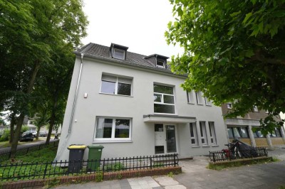 Wohnen in der Dormagener Innenstadt: Großzügige 3 Zimmer-Wohnung mit Balkon
