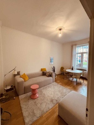 3-Zimmer-Altbauwohnung mit Einbauküche im EG - Top-Lage Nordend-Ost