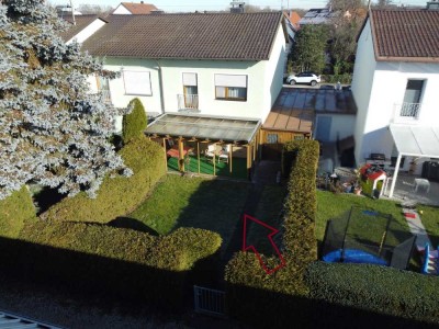 Charmantes Reihenendhaus mit Wintergarten und viel Potenzial in begehrter Lage von Fahrenzhausen