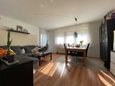 Helle 2-Zimmer-Wohnung mit Balkon in Weingarten