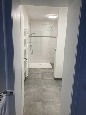 neu renovierte 2 ZKB Wohnung ab 01.08. zu vermieten
