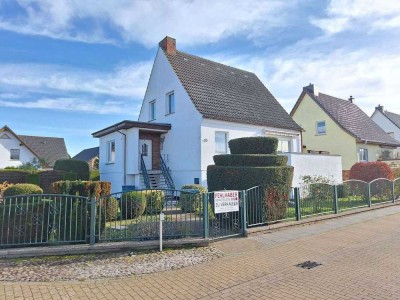 Wasserblick aus dem OG - sanierungsbedürftiges Einfamilienhaus mit Garage im Seebad Lubmin