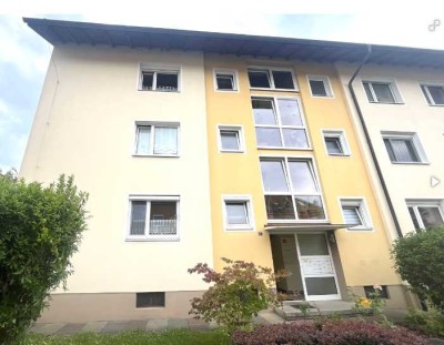 3-Zimmer-Wohnung mit Balkon und Einzelgarage