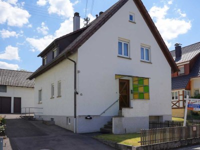Solides Einfamilienhaus  - Ruhige Lage & Vielseitige Möglichkeiten