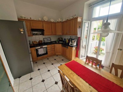 Charmante 4-Zimmer-Altbauwohnung in 42289 Wuppertal