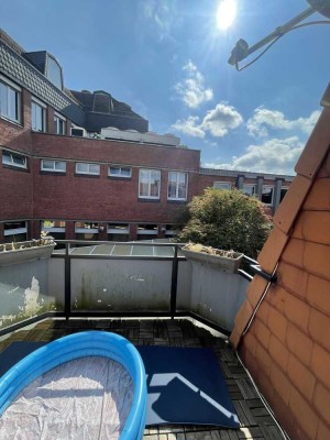 Großzügige 3-Zimmer Wohnung mit Balkon u. Stellplatz