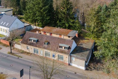 Seenahes historisches Ensemble im Zentrum des Malerdorfs Ferch - Wohnen und/oder Gewerbe!