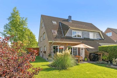 *** Ruhig, modern und großzügig in Feldrandlage leben?  Dann sind Sie hier genau richtig! ***