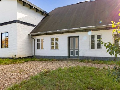 Historische Bäckerei: Modernisiertes Architektendesign mit Charme und Komfort in Feldrandlage