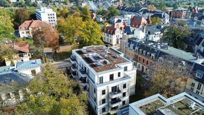 Exklusive Traumwohnung mit ca. 15 m² Terrasse & Blick in den Garten!