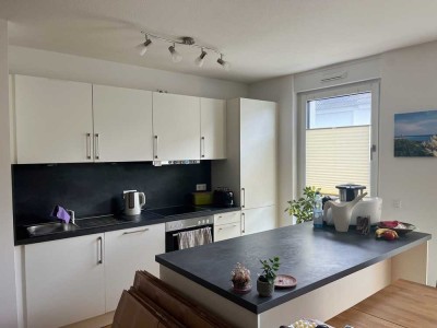 Mainz Weisenau, 2-Zimmer mit Balkon, EBK und Stellplatz