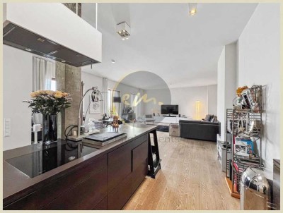 Modern, attraktive Ausstattung, Loft-Atmosphäre, ruhige Lage, Balkon mit Ausblick...
